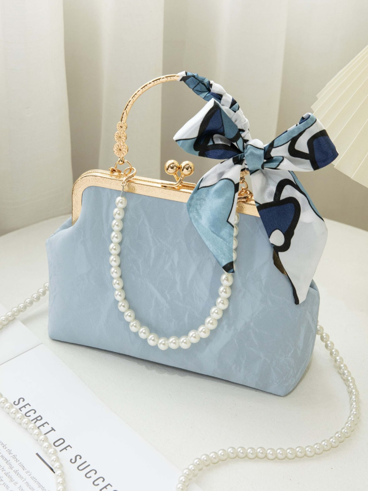 New Chinese style shell small square bag 2026 new women's bag single shoulder crossbody pearl bag simple and elegant Hanfu versatile evening bag