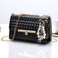 2025 new women's handbag, women's chain bag, crossbody shoulder bag, sandwich simple trendy small square bag, one piece dropshipping