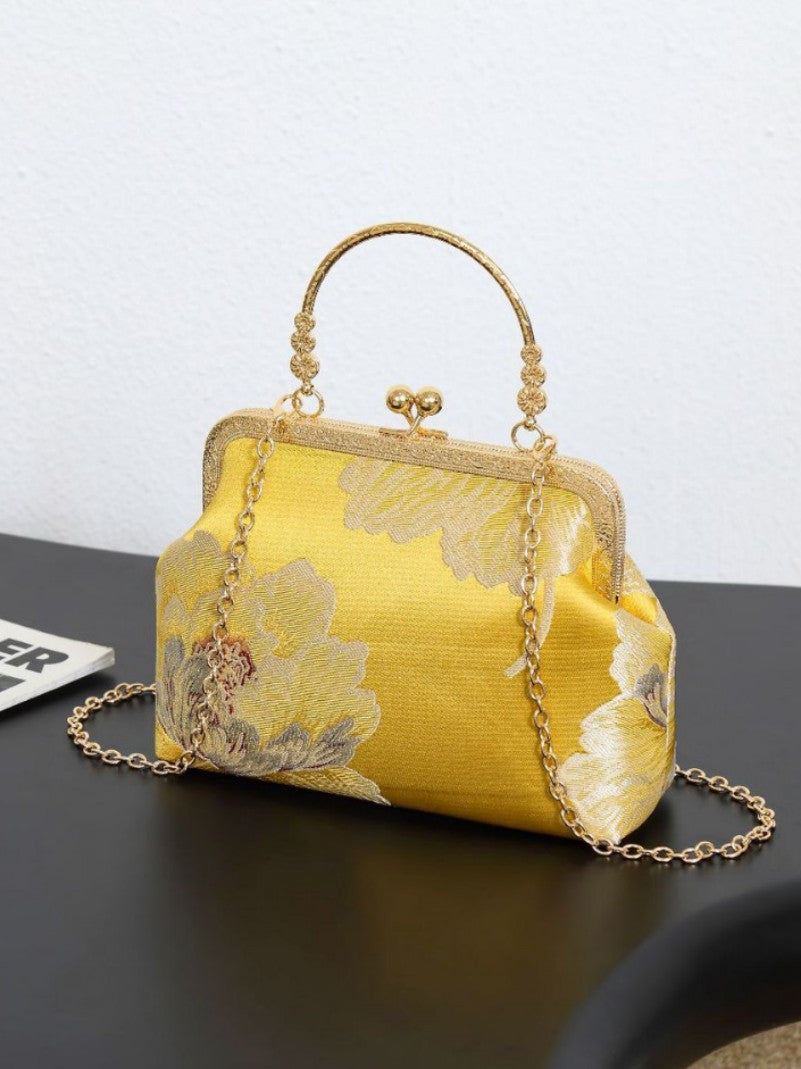 Ladies' handbag with new Chinese style embroidered crossbody bag and retro style handbag paired with horse face skirt